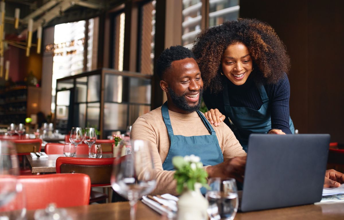 How Can You Supercharge Your LinkedIn Profile For Hospitality?